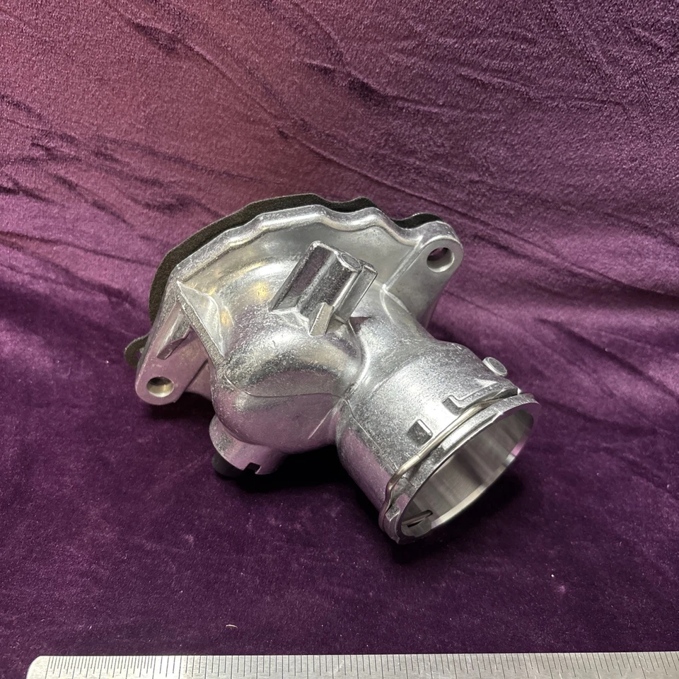 冷却液恒温器外壳传感器适用于梅赛德斯奔驰 C300 E350 ML350 2722000415 — 第 3/4 张图片