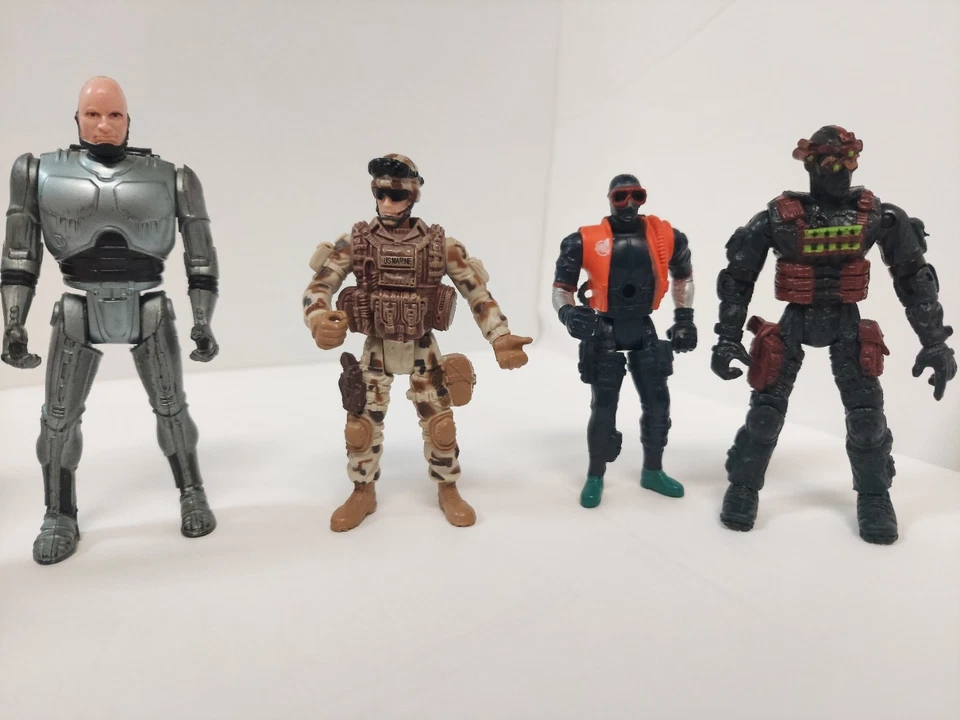 Lote de 8 figuras de acción - algunas de colección - Robocop, GI Joe, policía, Star Wars, Robinhood Foto 3 de 4