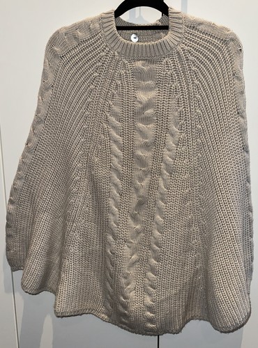 Cable Melbourne 100% Merino Wool Cable Knit Poncho One Size