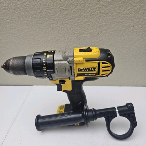 DEWALT DCD985 20V MAX 1/2" Cordless Hammer Drill/Driver + Side Handle AG - Picture 17 of 17