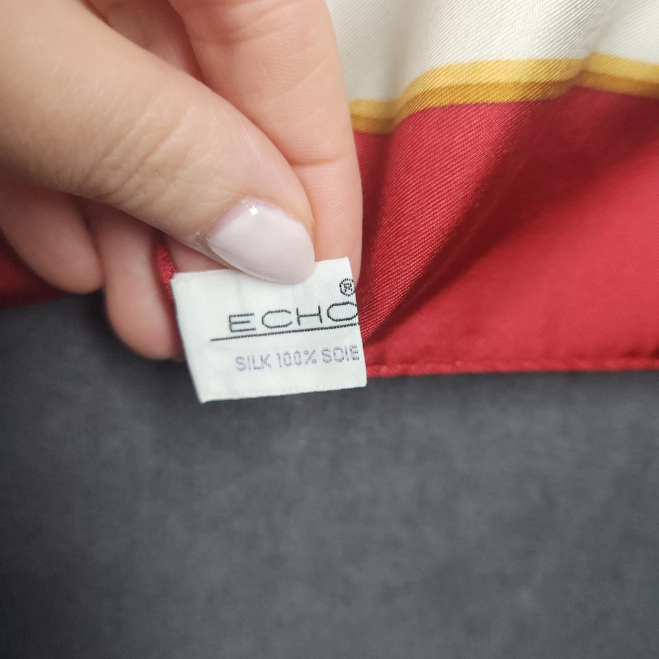 Cachecol de seda vintage ECHO brinquedo infantil cavalo de balanço caminhão de bombeiros boneca soldados vermelho - Imagem 3 de 4