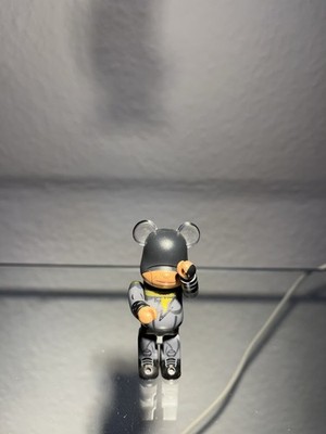 BE@RBRICK Bearbrick Series 45 Hero Doctor Fate SECRET 100%   lose