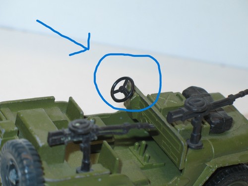 Dinky Toys 1 Lenkrad aus Plastik für Jeep SAS 612 oder Jeep 615 militärisch