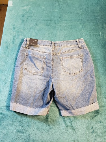 A3 Shorts Womens Blue Size 10 Bermuda Mid Rise Ladies Denim Stretch NWT - Picture 16 of 18