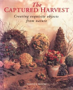 Captured Harvest 1994 Moore UK Edition Seasonal Topiary Swags Garlands Baskets