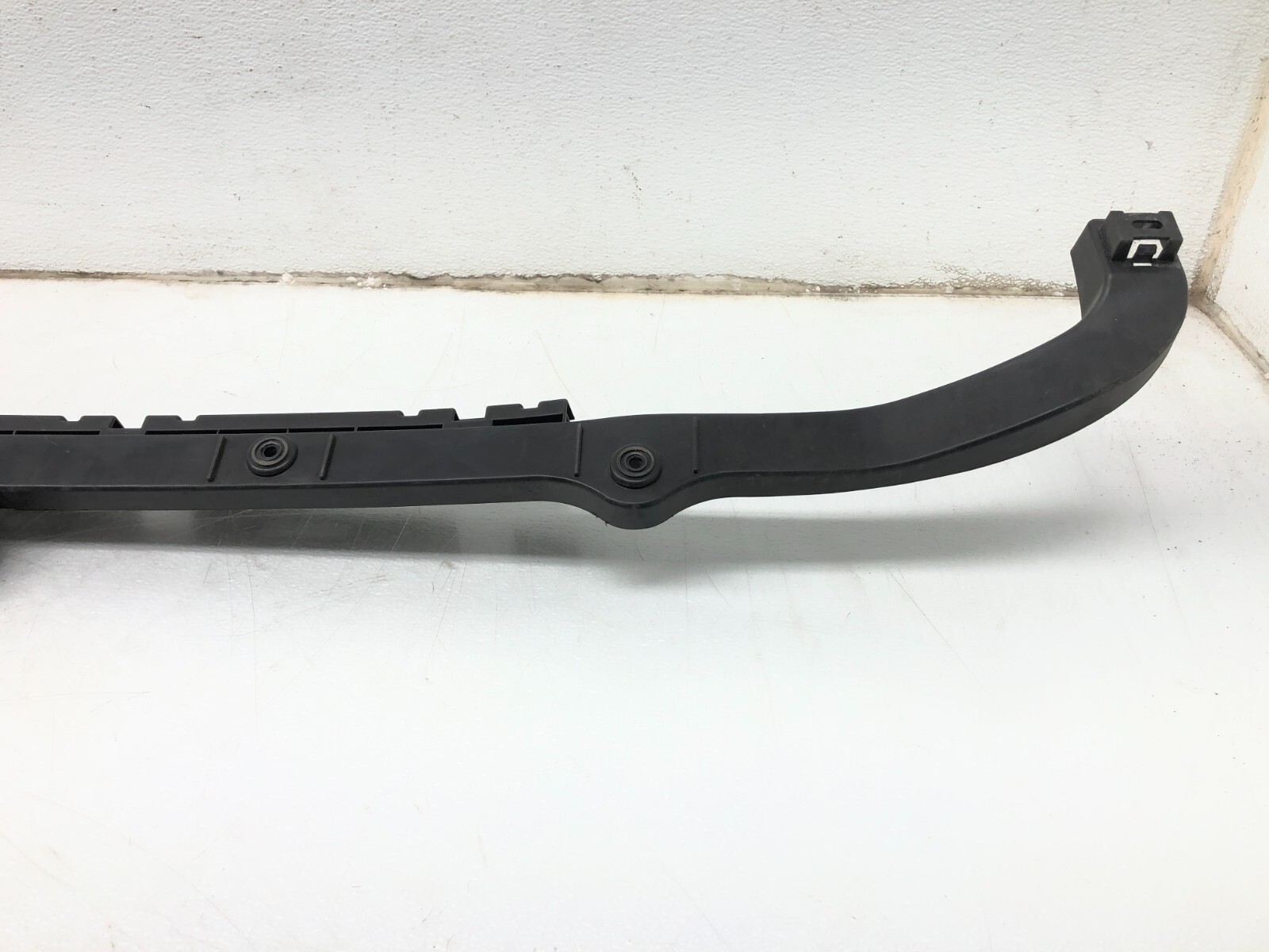 Maserati Ghibli 2014-2019 REAR+UPPER Bumper bracket