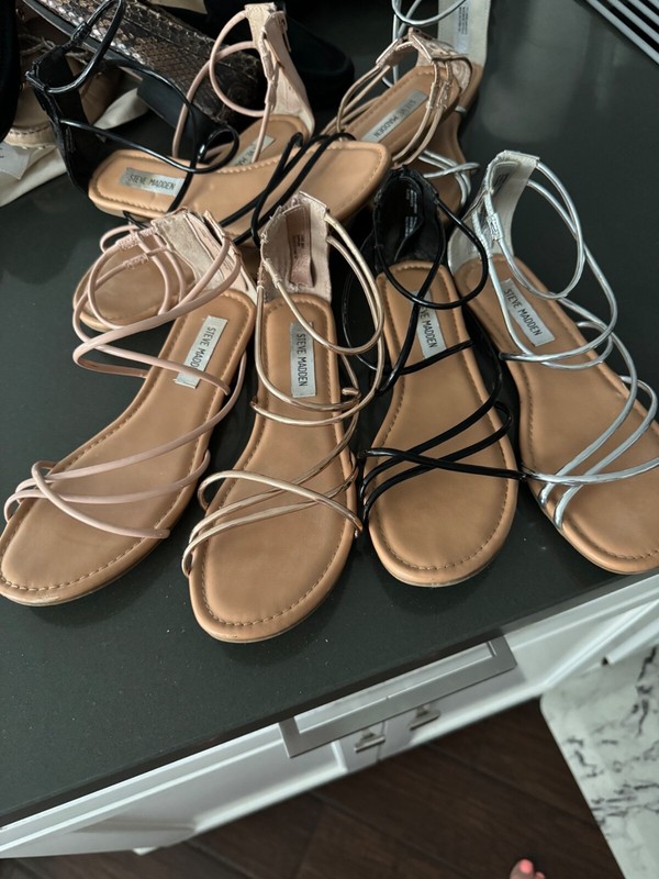 4 PAIR NEW STEVE MADDEN Sandals Sapphire Patent Metallic Zip Gladiator Sz 8 Gold