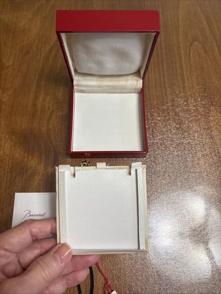 Auténtico Collar Gargantilla Baccarat 18K Champagne Starlet Cordón Negro Con Caja Foto 3 de 4