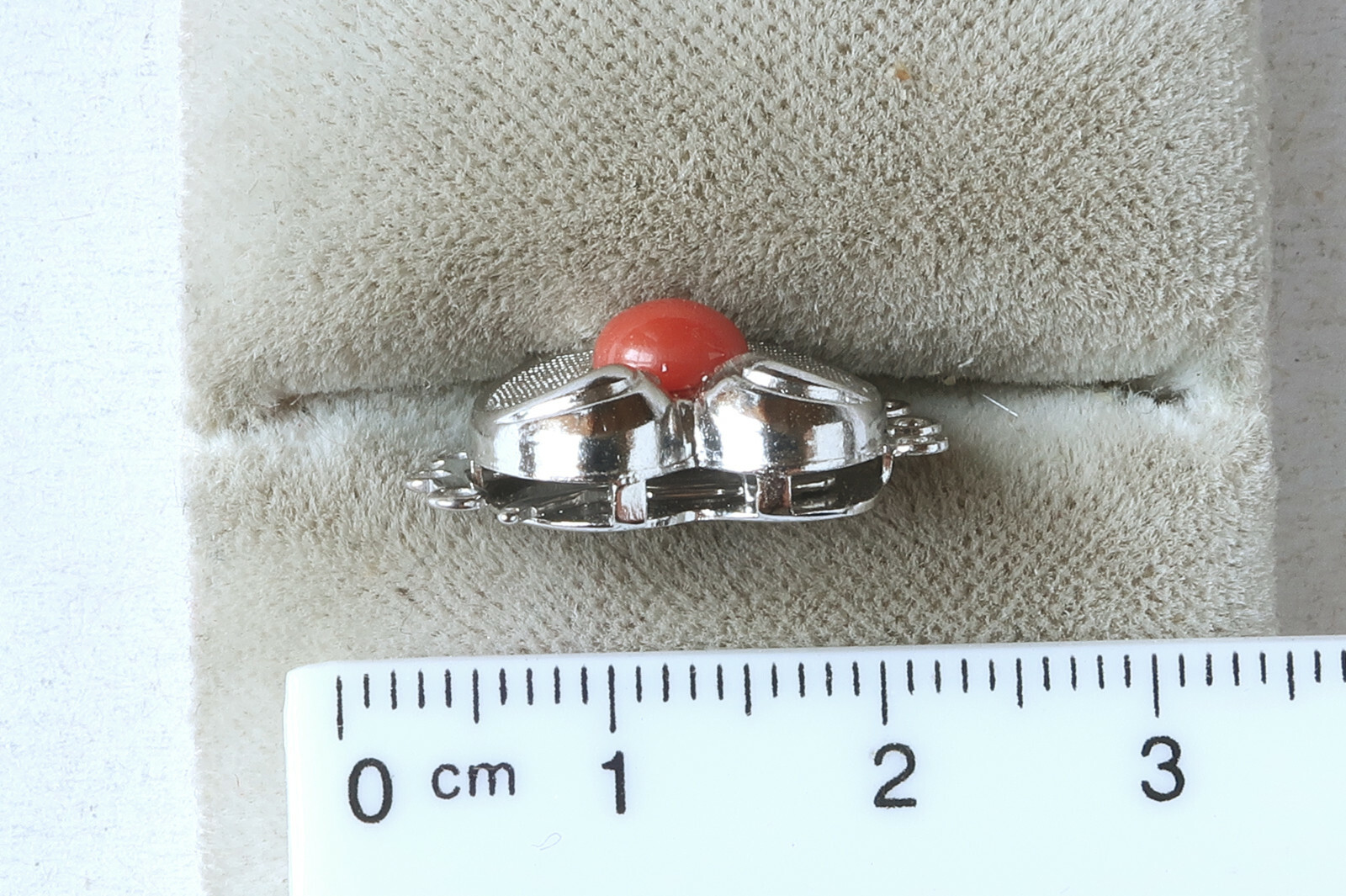 Picture 3 of 4