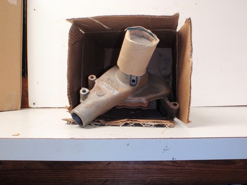 1970-71 CAMARO Z28/LT1 NOS WATER PUMP PART # 3953692 - Picture 2 of 12