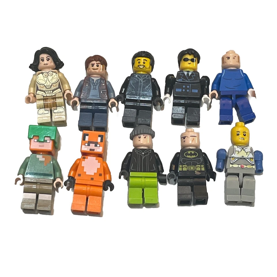 LEGO Minifigures Lot of 10 Random Assorted Figures - Minecraft, Batman, Star War - Image 2 of 4
