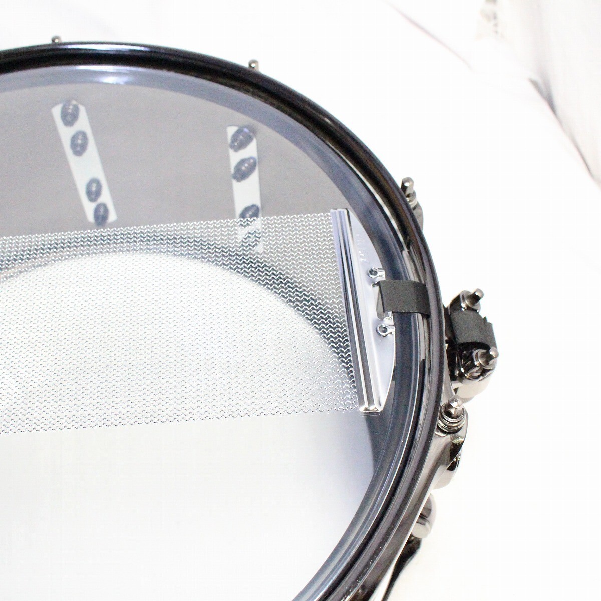 TAMA S.L.P. LBR1465 Black Brass Snare Drum 14 x 6.5 with TAMA S.L.P. LBR1465 Black Brass Snare Drum 14 x 6.5 with