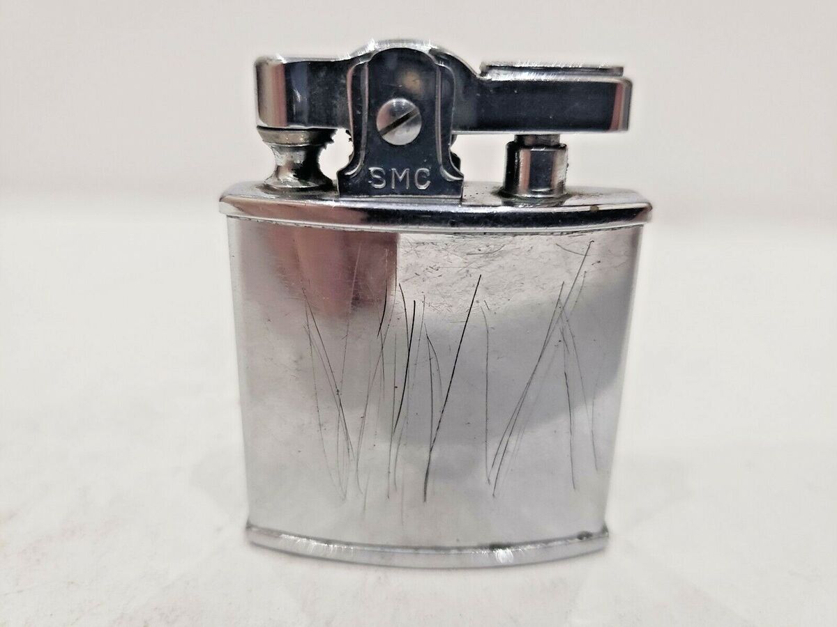 Vintage Working Supreme Fully Automatic Lighter -- Japan Vintage Working Supreme Fully Automatic Lighter -- Japan