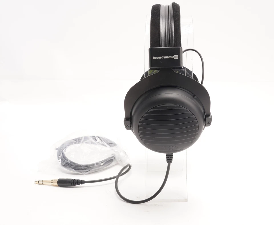 Beyerdynamic DT 990 Premium Open Back Over Ear Hi Fi Stereo Headphones Black - Image 3 of 3