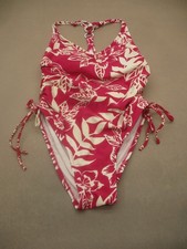 Kona Sol Size M Womens Red Lined Wireless One...