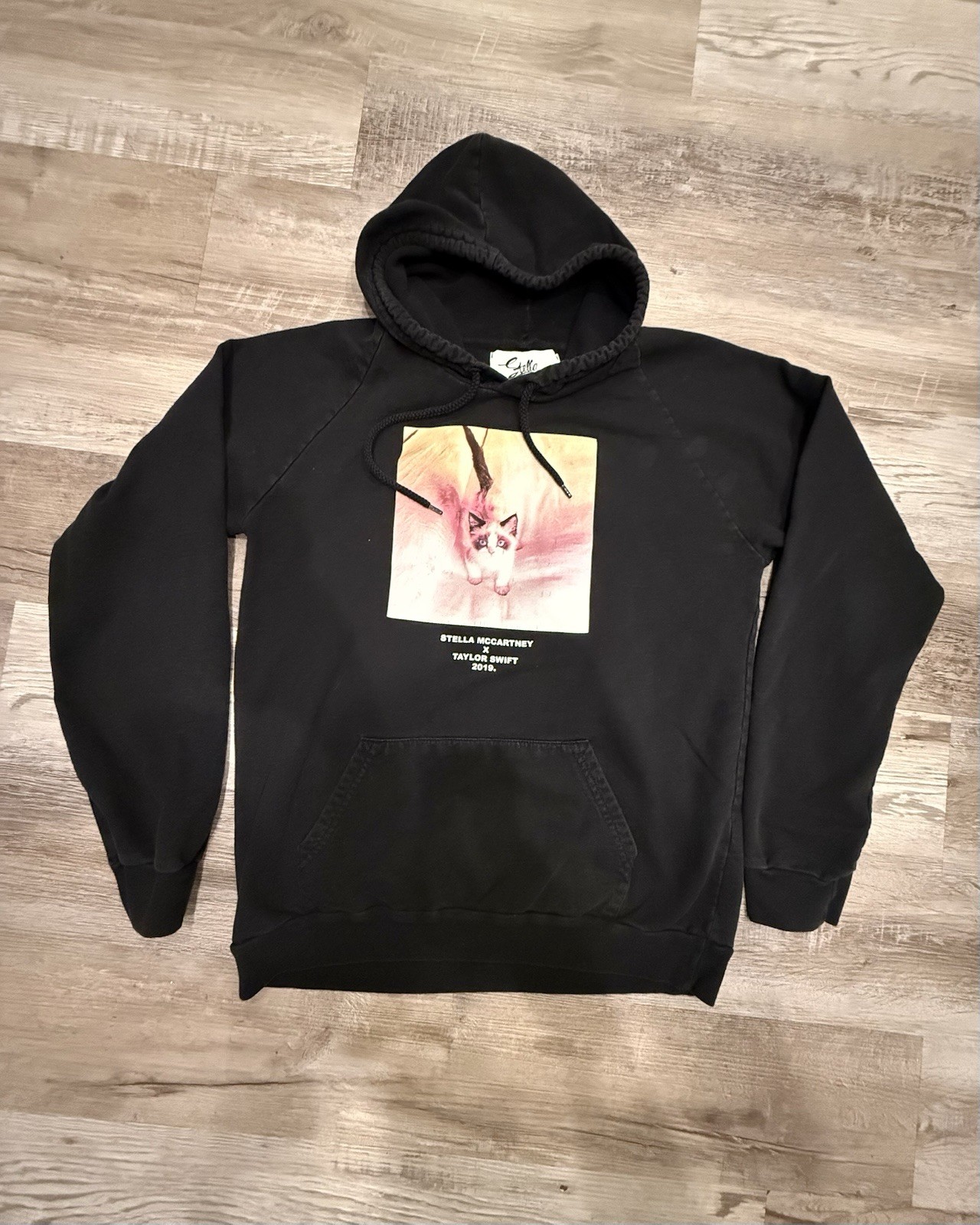 Seller photo, eBay