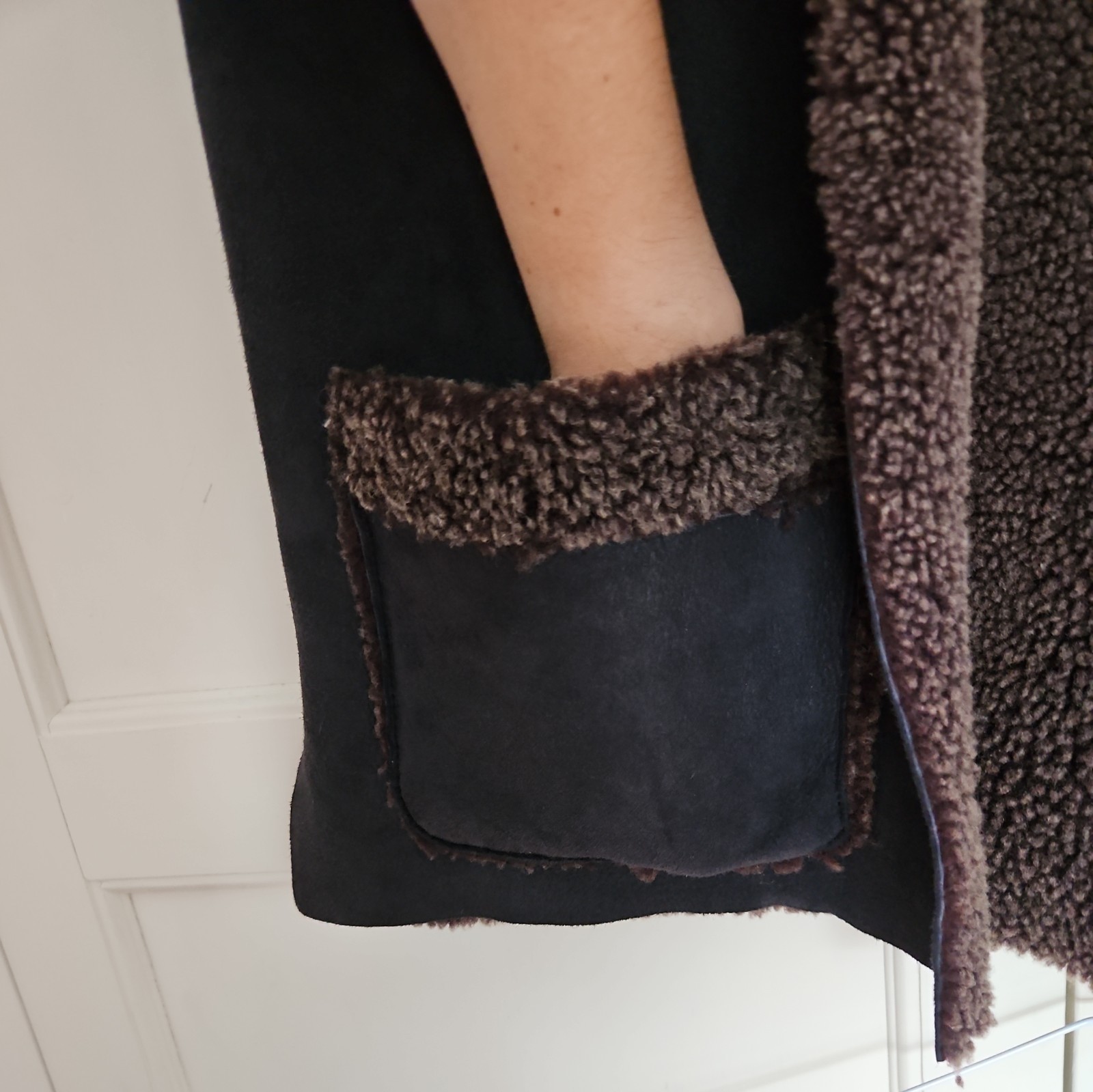 Patsy Sheldon Phase Eight Brown  Sheepskin waterp… - image 2