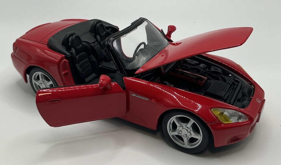 Maisto 1/18 Honda S2000 レッド 1:18 Scale Honda S2000 Red Diecast Model Car with Steerable