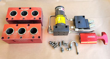 2 LEXAIR 5C TRI-GRIP COLLET CLOSER P/N 65401 W/HYTEC 100983 HYD. CYLINDER