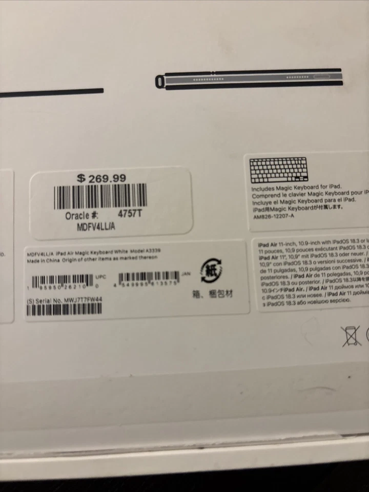 Apple Magic Keyboard for iPad Air 11-inch (M3) White Model: MDFV4LL/A - Image 3 of 4