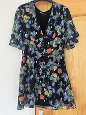 LADIES SZ 10 FLORAL DRESS  BY NASTY GAL PRETTY STRIKING DESIGN NEW WITHOUT TAGS