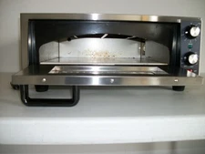 Waring Pizza Oven Model WPO100