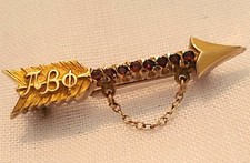 Vintage PI BETA PHI ΠΒΦ Sorority Arrow Pin/Badge 10Kt. Gold w/Garnets -VERY NICE