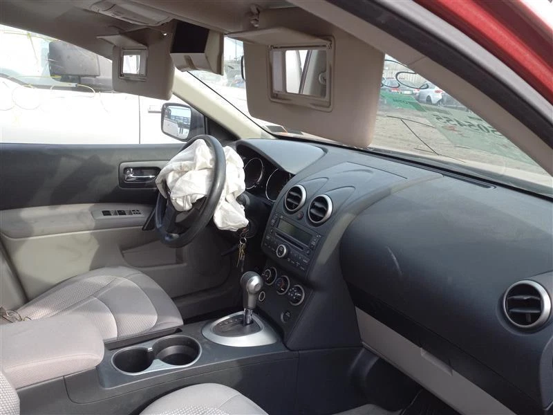 2010 Nissan Rogue Speedometer Gauge OEM Red 24813JM00D Used - Imagem 4 de 4