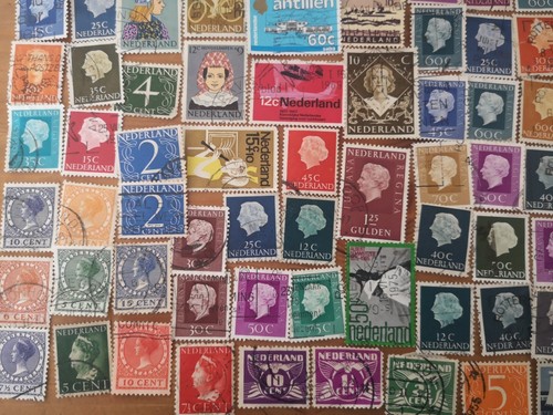 Collection of 100 Asst. Postage Stamps from The Netherlands, Used.off paper. - Picture 4 of 5