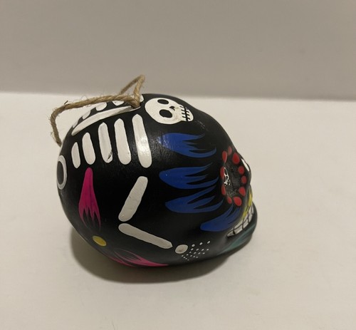 Black Day of The Dead Sugar Skull Ceramic Ornament Halloween Hand Painted Peru - Picture 3 of 6