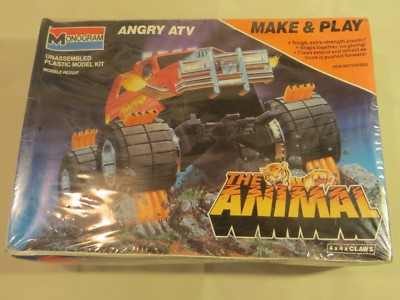 MONOGRAM - THE ANIMAL 4X4 CLAWS MAKE & PLAY ANGRY ATV MODEL KIT 1502 - VINTAGE