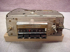 1965 Oldsmobile Am Radio - Plays - Model 7289313 1965 Oldsmobile Am Radio - Plays - Model 7289313