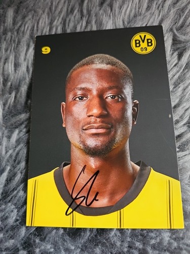 2024-25 Topps Chrome UEFA Serhou Guirassy Auto Gold