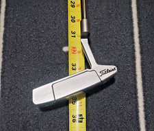 VERY NICE ! SCOTTY CAMERON SELECT NEWPORT 2 - RH 34.5 "- W/ NEW GRIP & USED HC