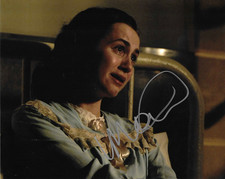 * MAUDE APATOW * signed 8x10 photo * HOLLYWOOD * COA *