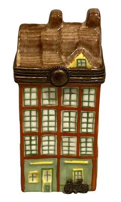 LIMOGES France PEINT MAIN Hinged Trinket Box HIGH RISE / APARTMENT BUILDING-Bike