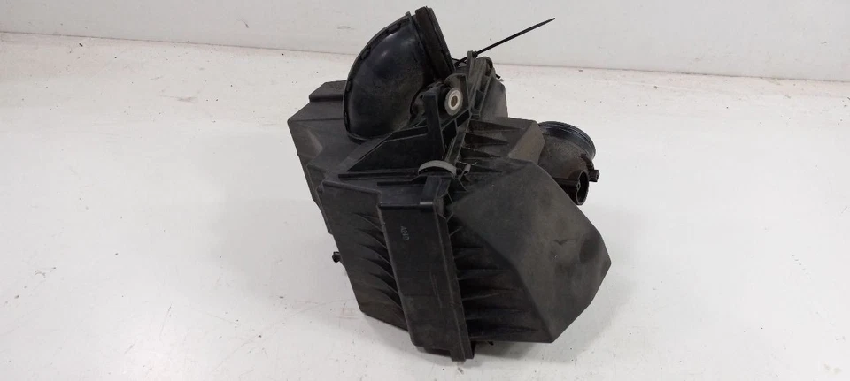 Purificador de aire 2,0 L VIN F octavo dígito compatible con 10-13 MAZDA 3  Foto 3 de 4