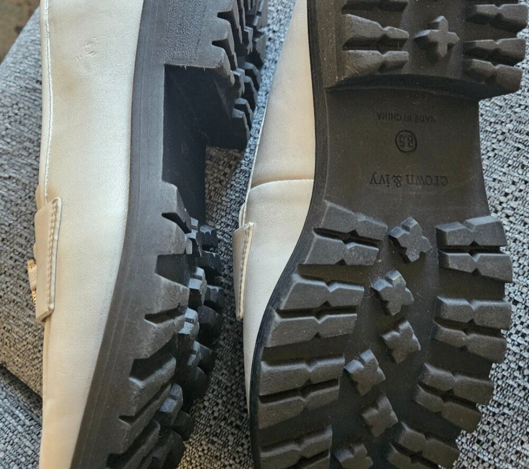 SAOLA Mocassino Crown & Ivy Lug Sole Sintetico Crema Beige Pelle Slip On Taglia 8. 5