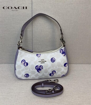 COACH Teri Schultertasche Signature Canvas Blue Berry Print CR292 Outlet NEU