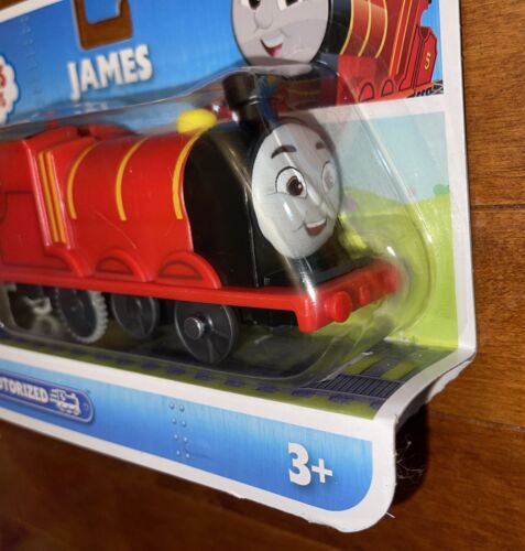 Thomas und seine Freunde Motorisierte Eisenbahn James Train Lok Neu - Bild 2 von 5