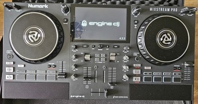 Numark Mixstream Pro Standalone DJ Controller + PROTEKT Flightcase