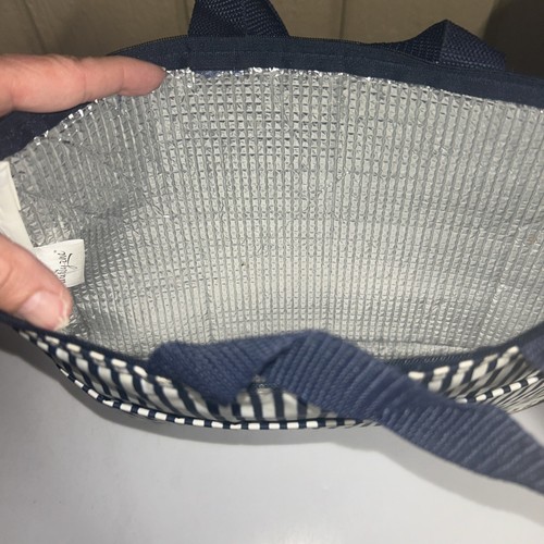 31 Thirty-one Thermal Zippered tote lunch Bag Navy Pin Stripes With Anchor - Picture 3 of 4