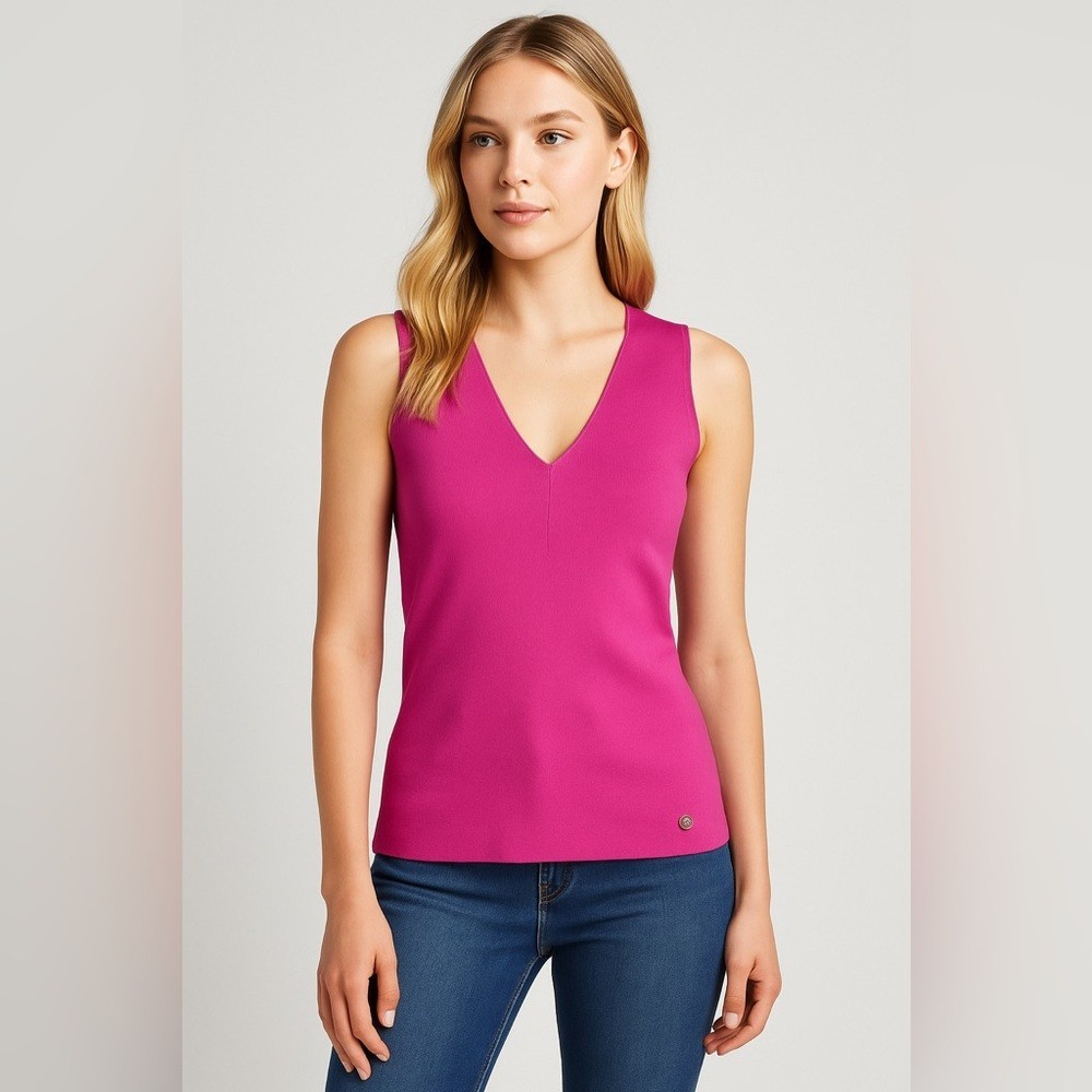 Ted Baker London Fuchsia Pink Sleeveless Knit Top – Size 2 (US Small)