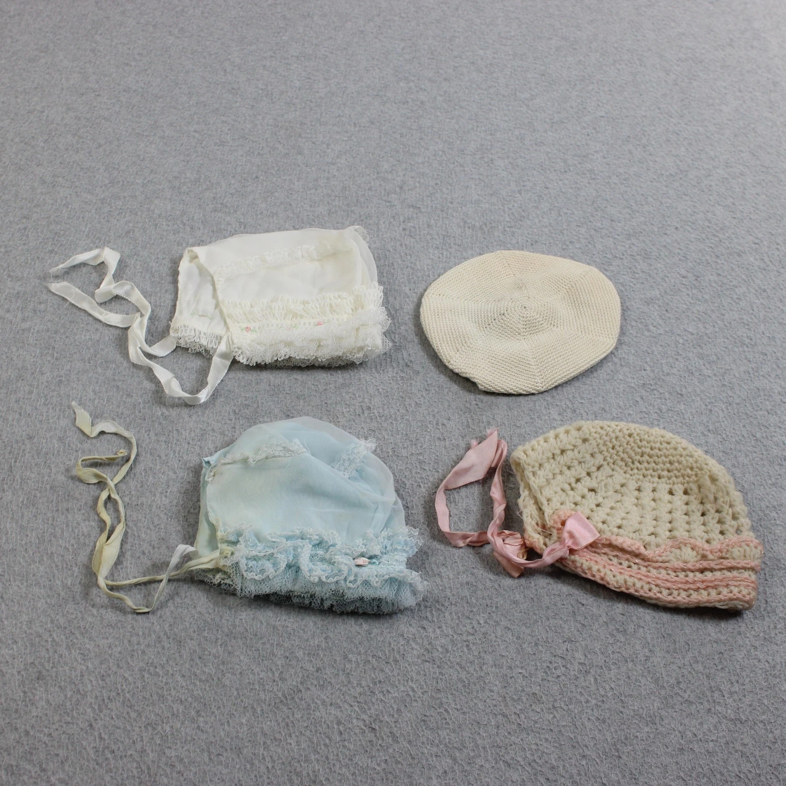 Vintage Handmade Hats Baby Girls One Size Bonnets Blue White Retro Lace X 4 60s
Opens in a new windo