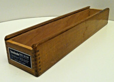 Vintage Tenshodo Empty Wood Box for a HO Brass Locomotive No Lid Vintage Tenshodo Empty Wood Box for a HO Brass Locomotive No Lid - Image 1