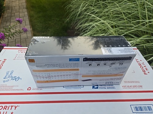 NETGEAR ProSafe GS116 16 Port Gigabit Unmanaged Switch NIB, NEW - Picture 21 of 22