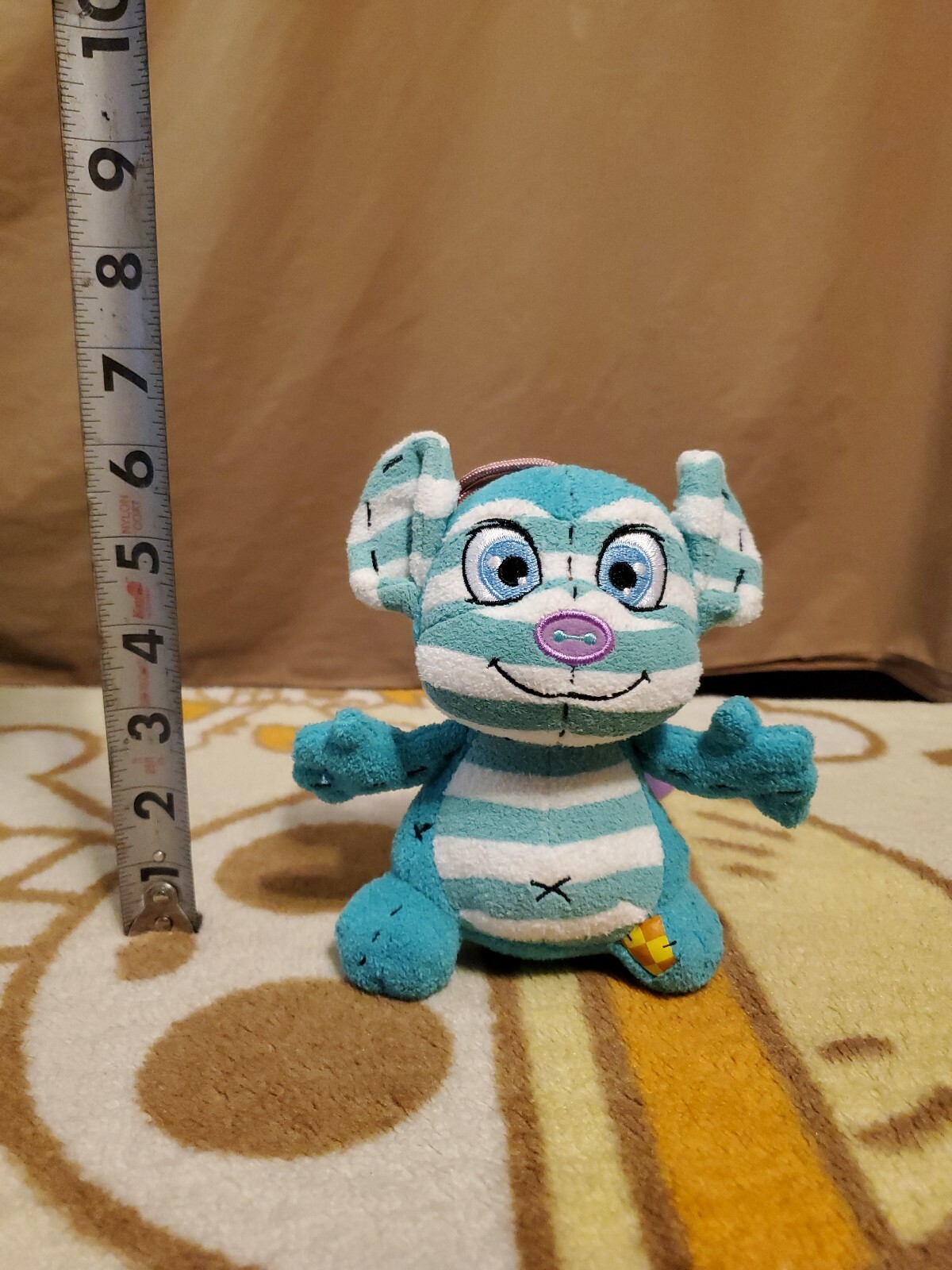 Picture 2 of 12