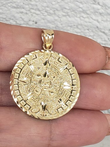 14k yellow gold aztec calendar pendant charm 1.25 inch long Mayan sun - 第 6/12 張圖片