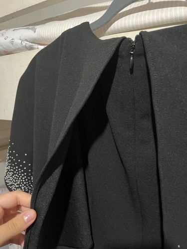 Calvin Klein Women's Cape w/ Gemstones Dress in Black Size 4 - Picture 11 of 12