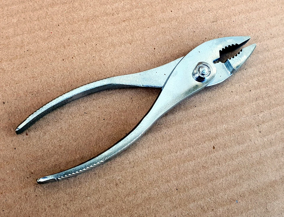 Kit de herramientas de emergencia Lexus GX470 2003-2009 caja con herramientas completas OEM usado Foto 4 de 4